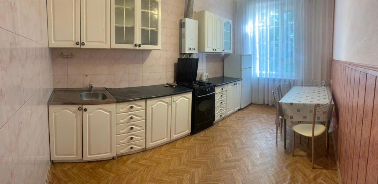 Цум Пассаж Яворницького 55 Appartement Dnjepropetovsk Buitenkant foto